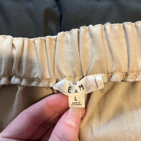 Women's Cream Ruffle Strap Top - Picture 5 of 5